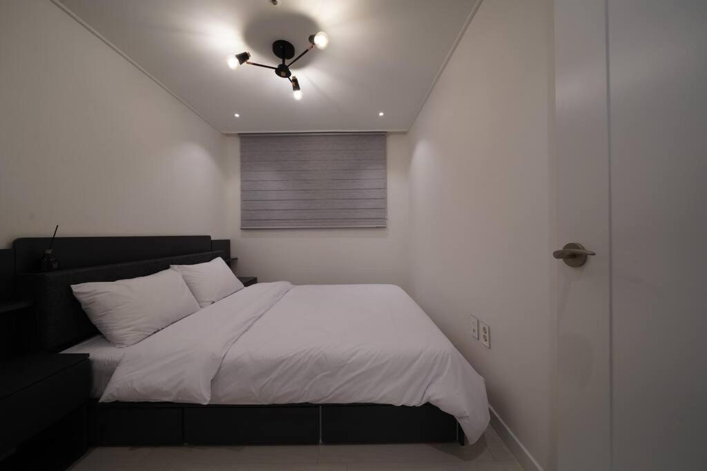 Dawn House Guest house *