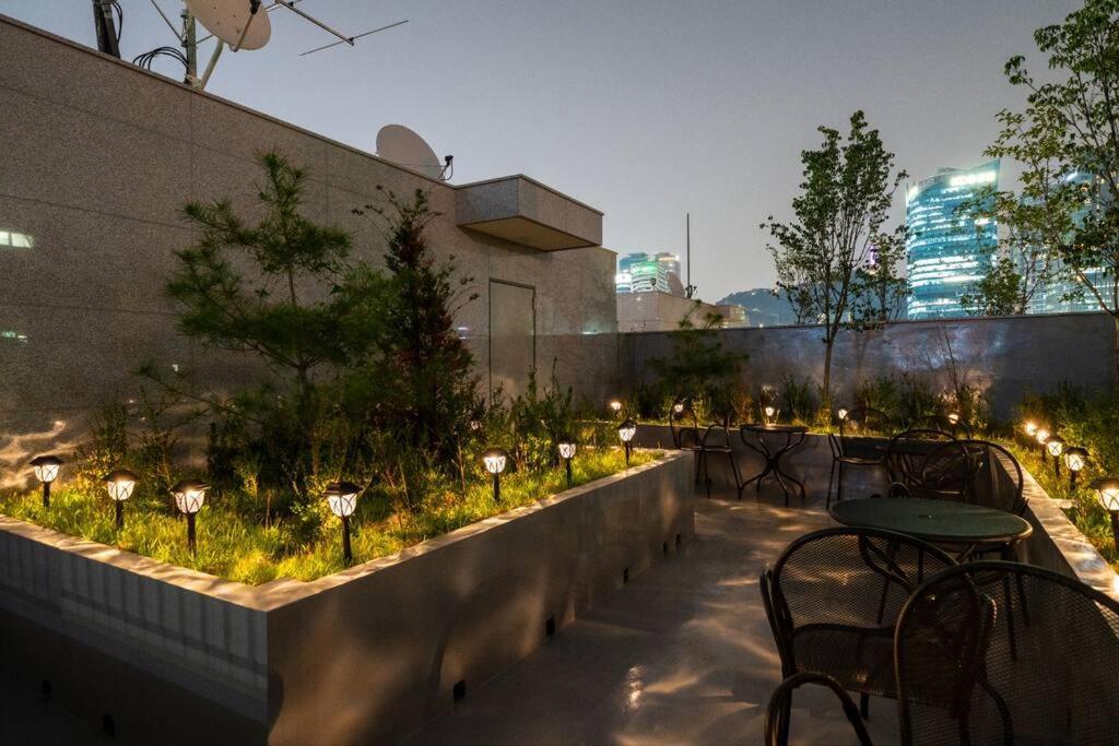 Dawn House Seoul